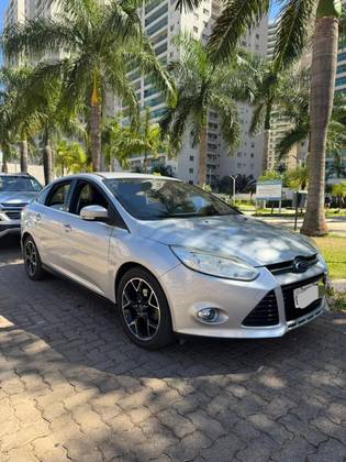 FORD FOCUS 2.0 TITANIUM SEDAN 16V FLEX 4P POWERSHIFT